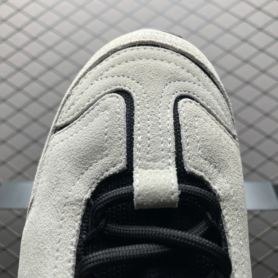 Women's Sneakers CHANEL 17292932