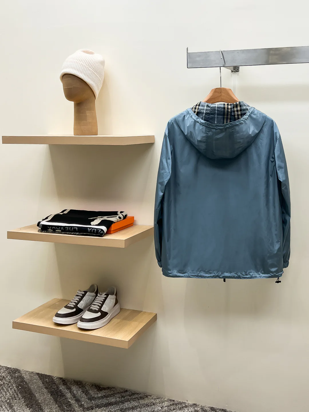 Men's Jackets And Down Jackets BURBERRY 18499072