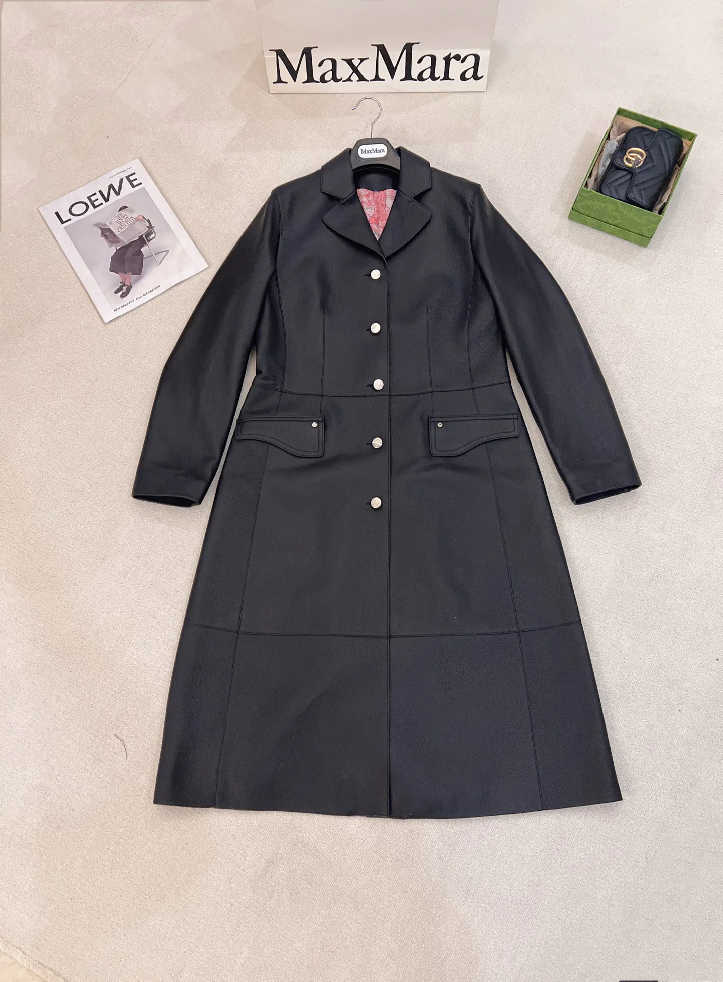 Women's Leather Jackets And Sheepskin Coats HERMES 17903756
