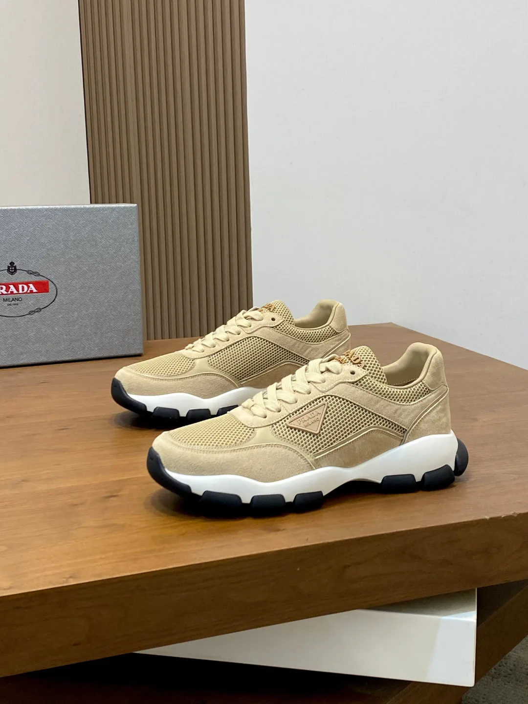 Men's Sneakers PRADA 18274611