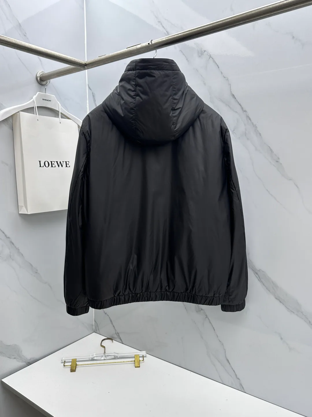 Куртки И Пуховики Мужские Moncler 18596985