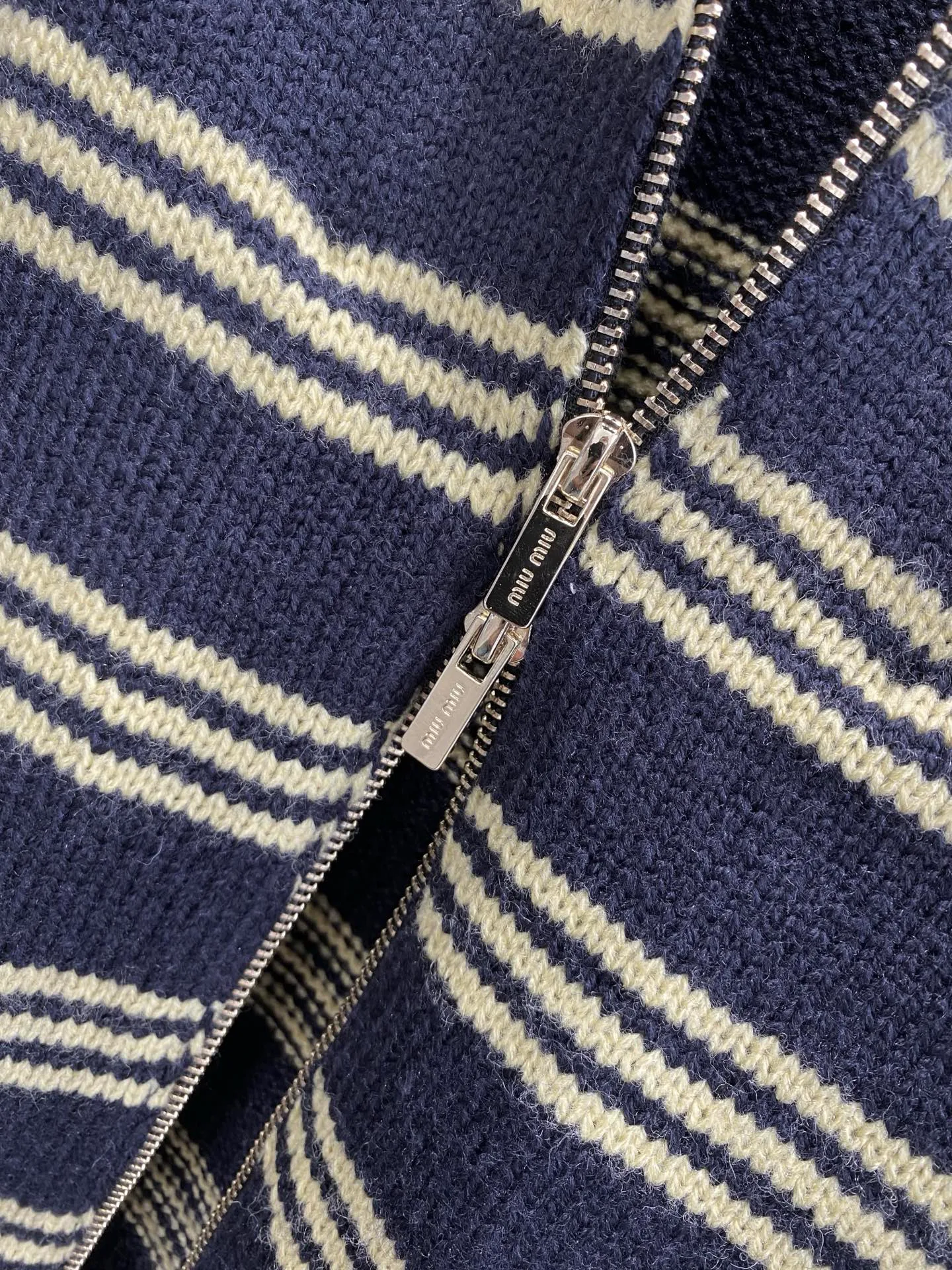 Women's Jumpers And Sweaters MIU MIU 17827841