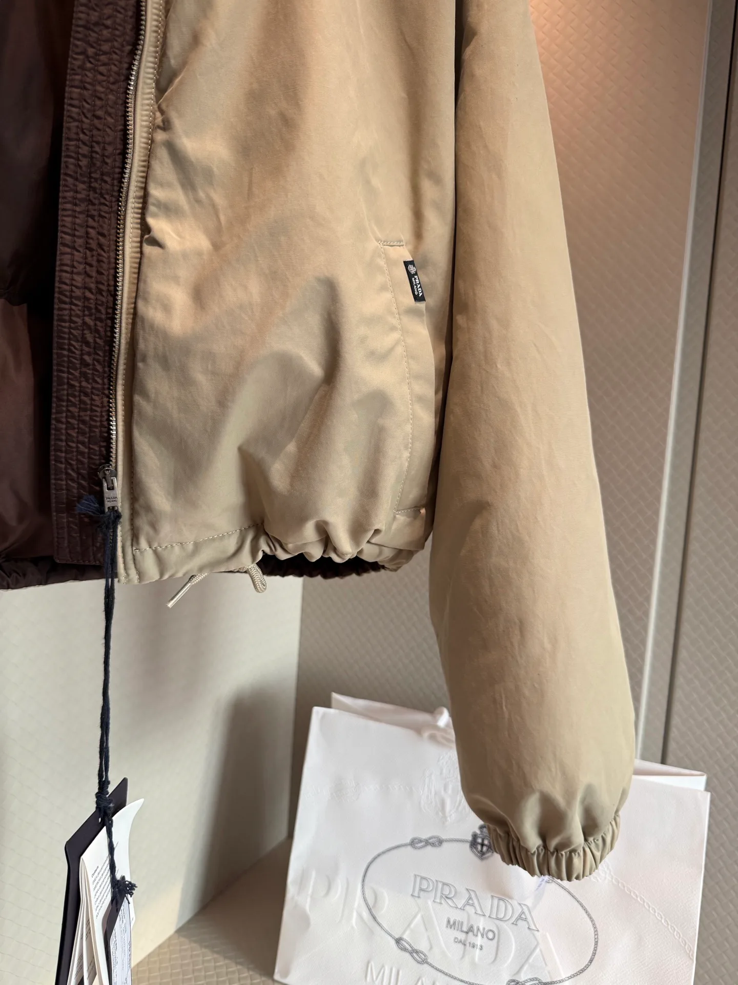 Women's Jackets And Down Jackets PRADA 18391913