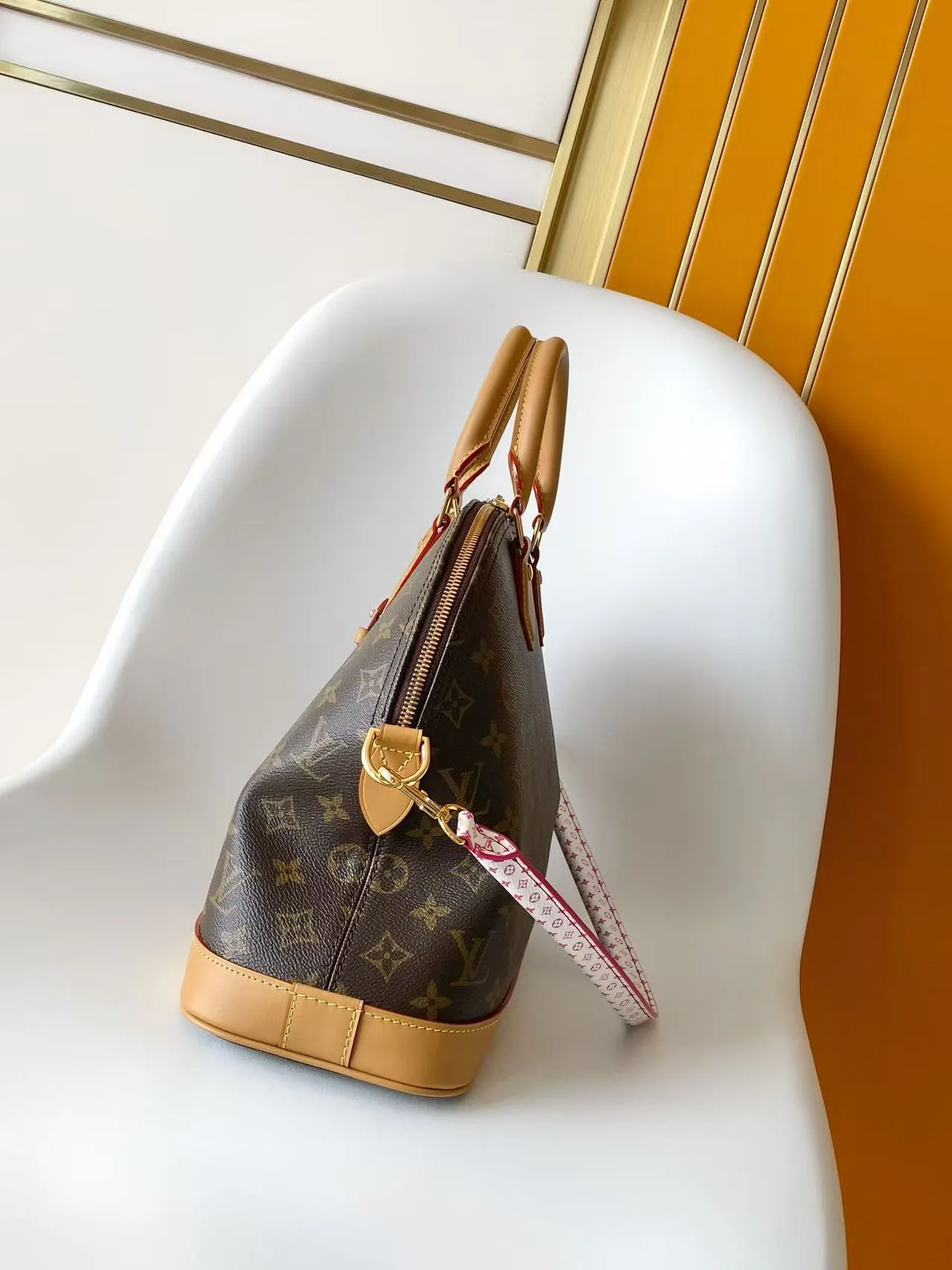 Women's Classic Handbags LOUIS VUITTON 17904102