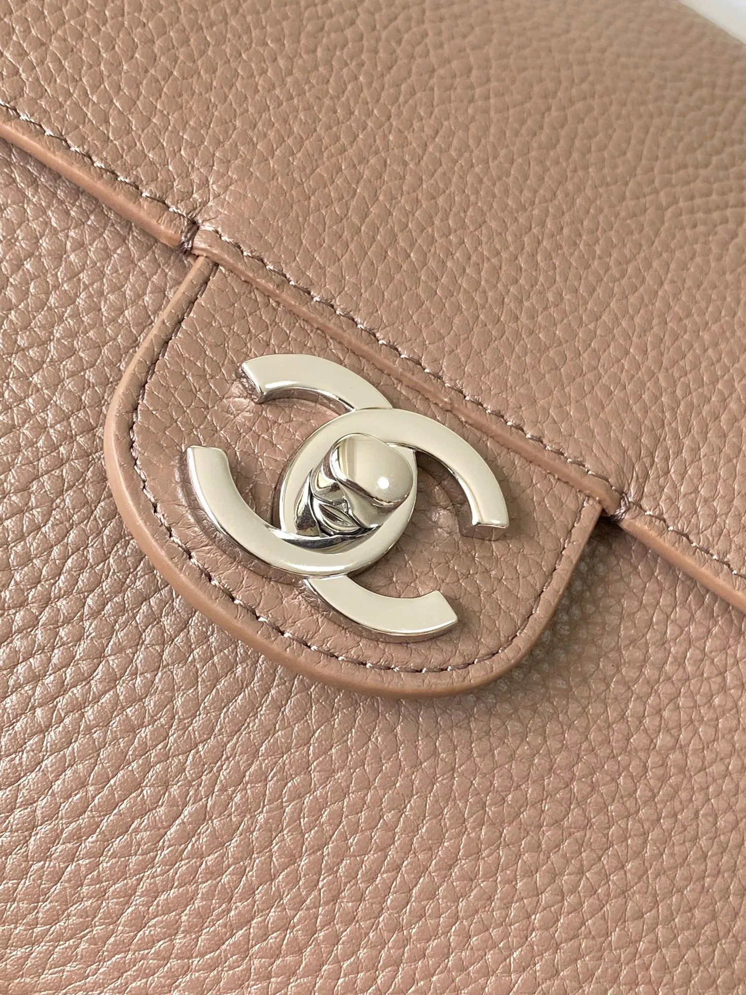 Women's Classic Handbags CHANEL 18528905