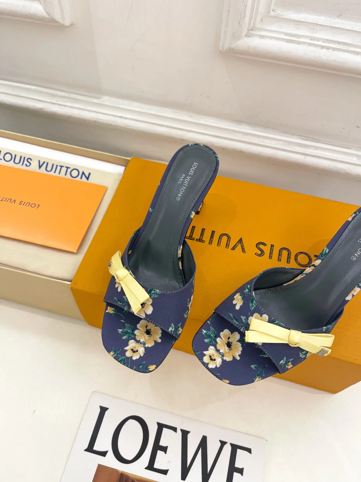Women's Mules And Clogs LOUIS VUITTON 18034944