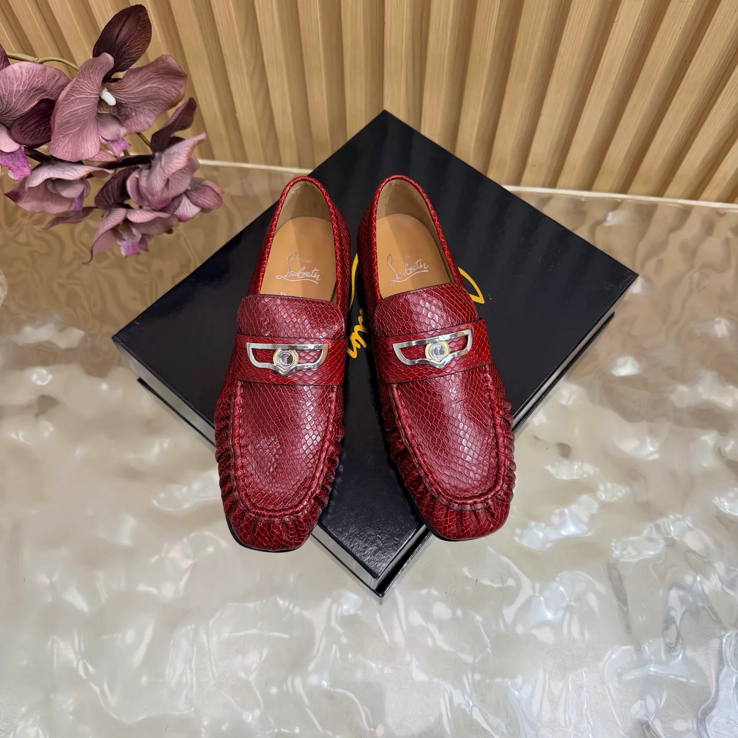 Women's Loafers And Moccasins CHRISTIAN LOUBOUTIN 18190116