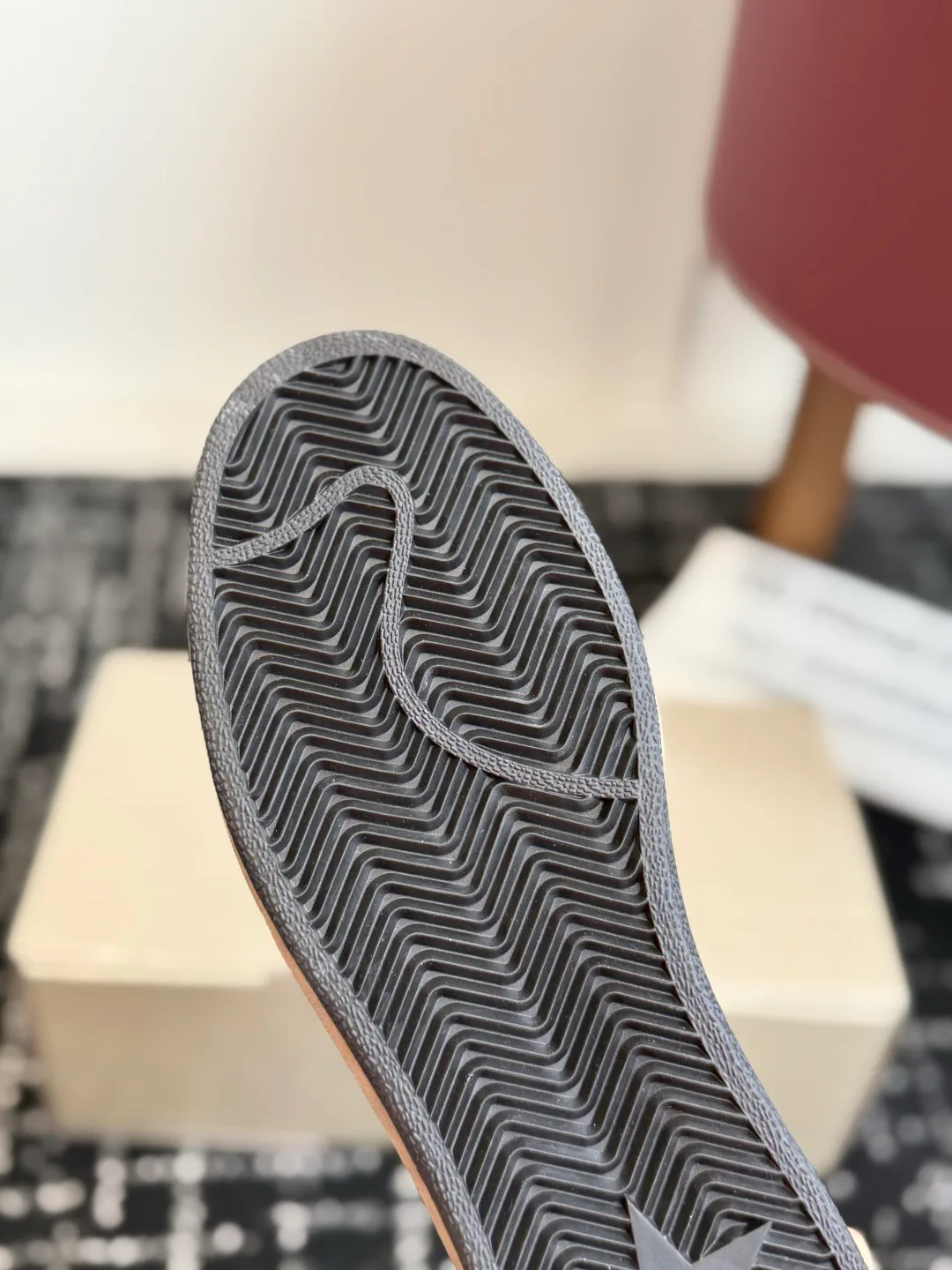 Women's Sneakers GOLDEN GOOSE 18305935