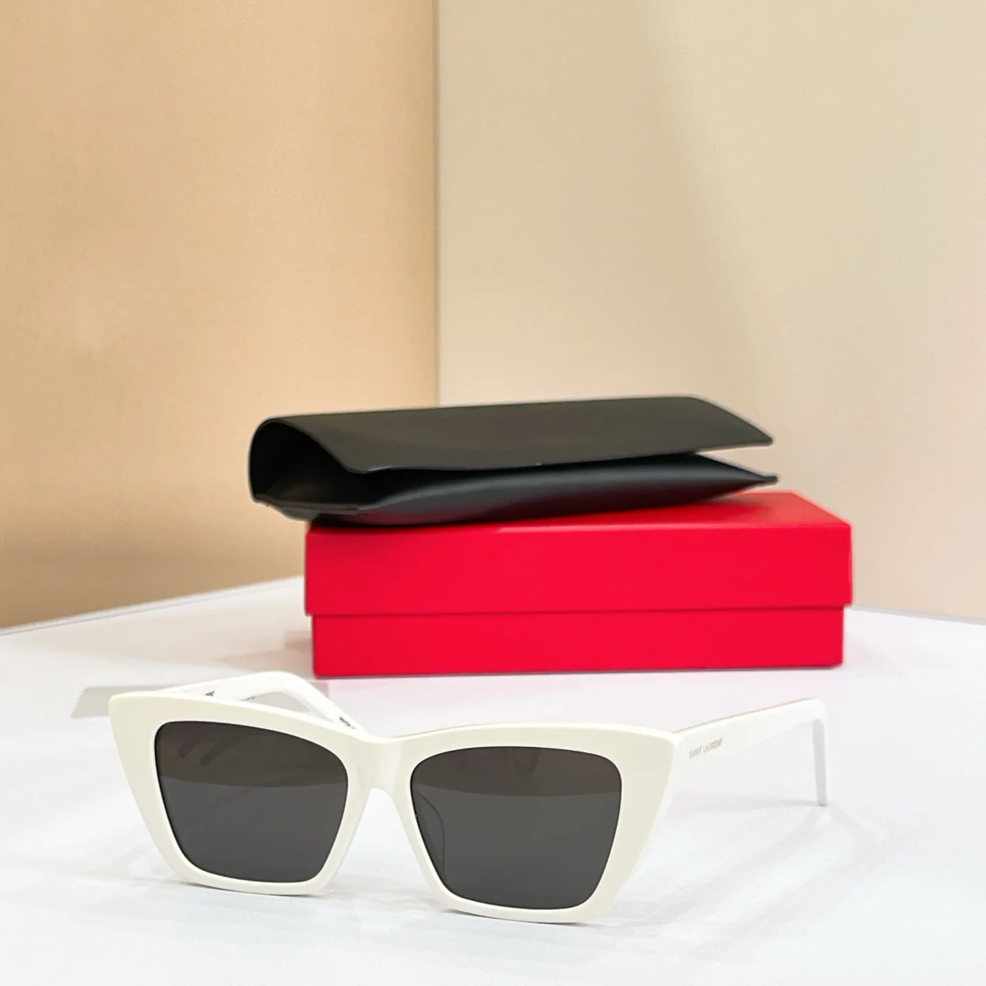 Glasses SAINT LAURENT 17495847