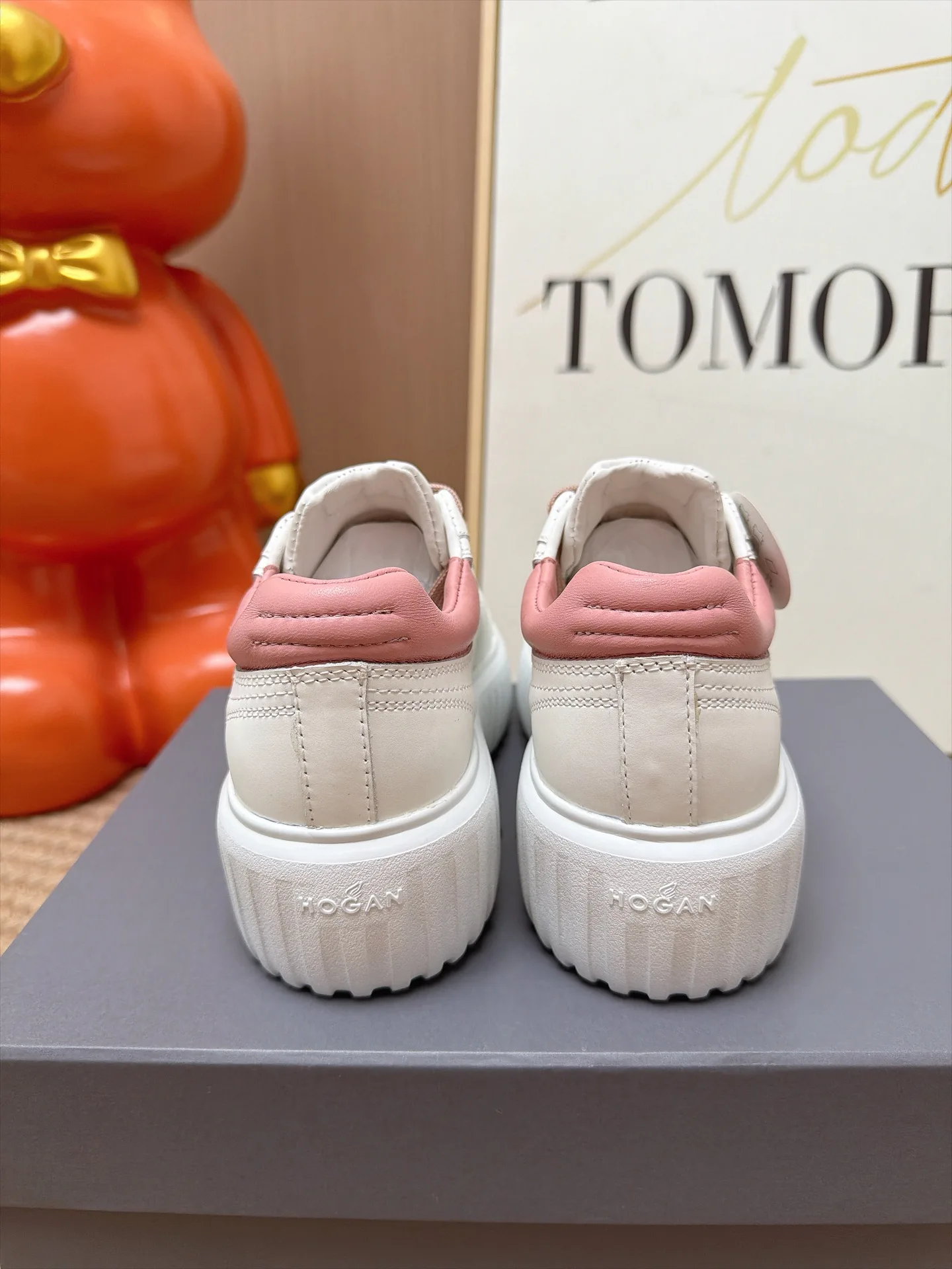 Women's Sneakers HOGAN 18239691