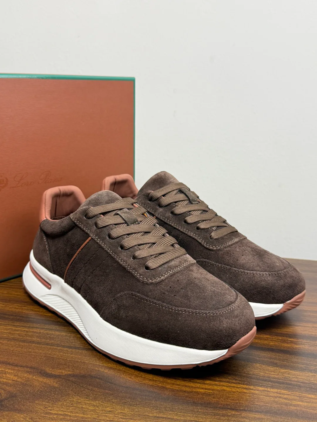 Men's Sneakers LORO PIANA 19569499