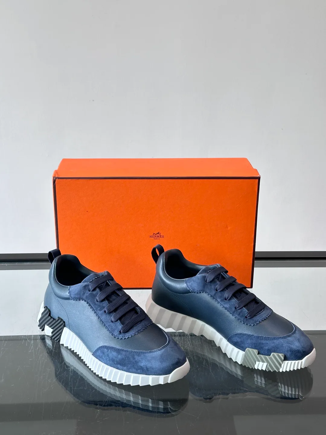 Men's Sneakers HERMES 18102592