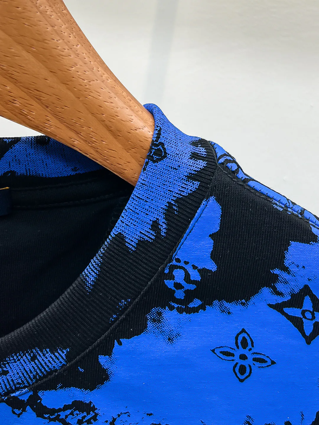 Men's T-Shirts LOUIS VUITTON 18499490