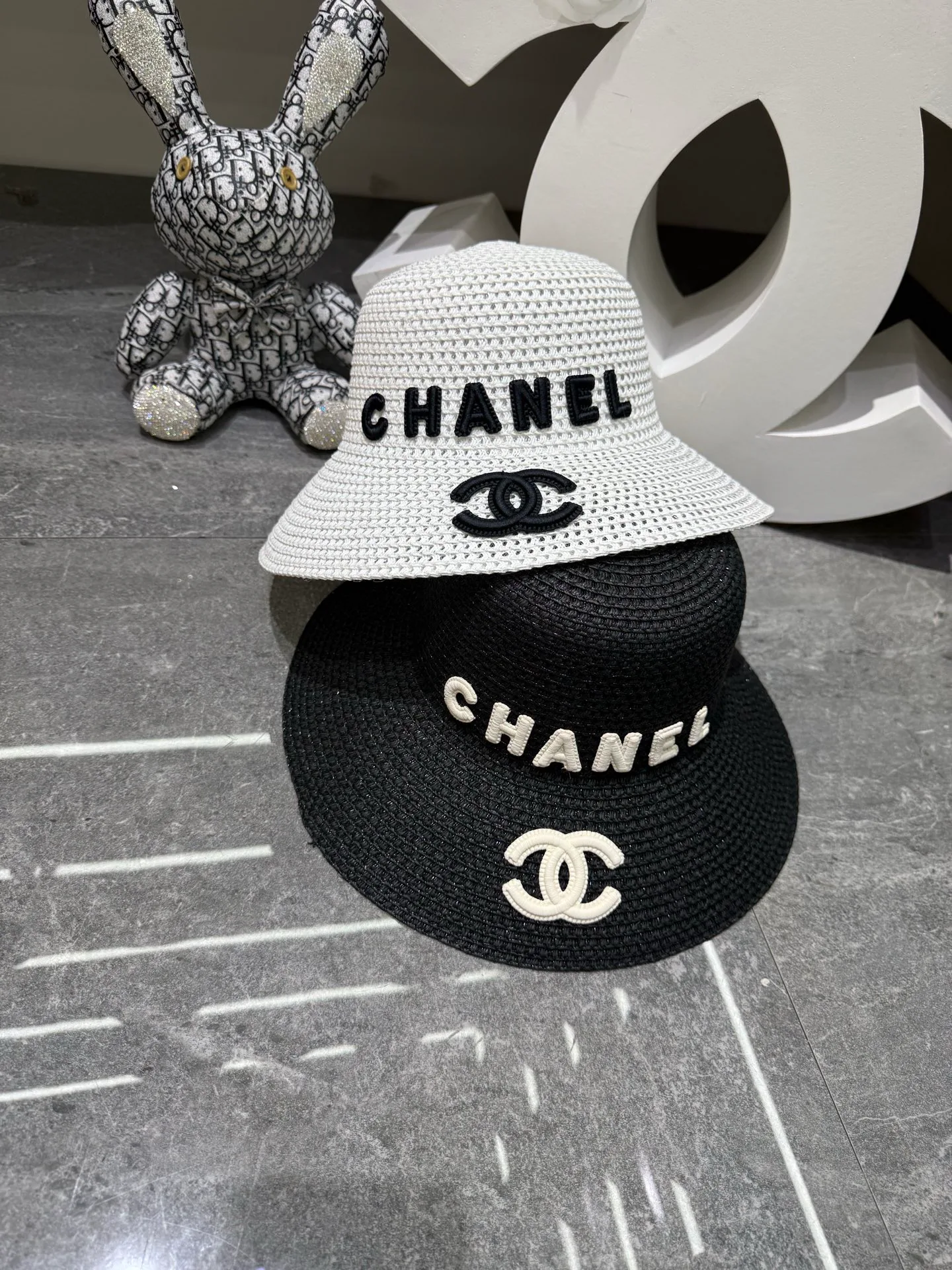Hats CHANEL 17498276