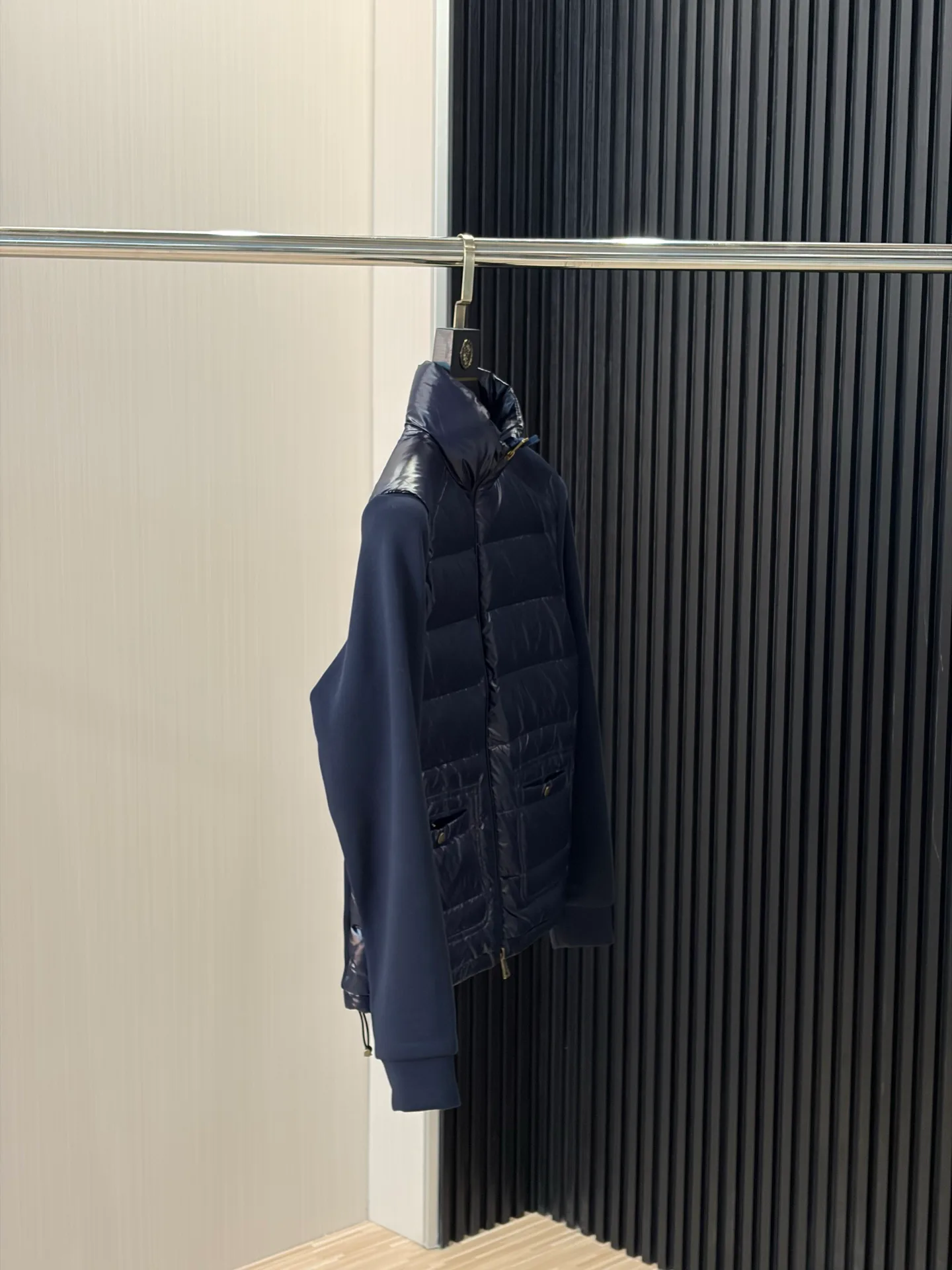 Men's Jackets And Down Jackets MONCLER 18231124