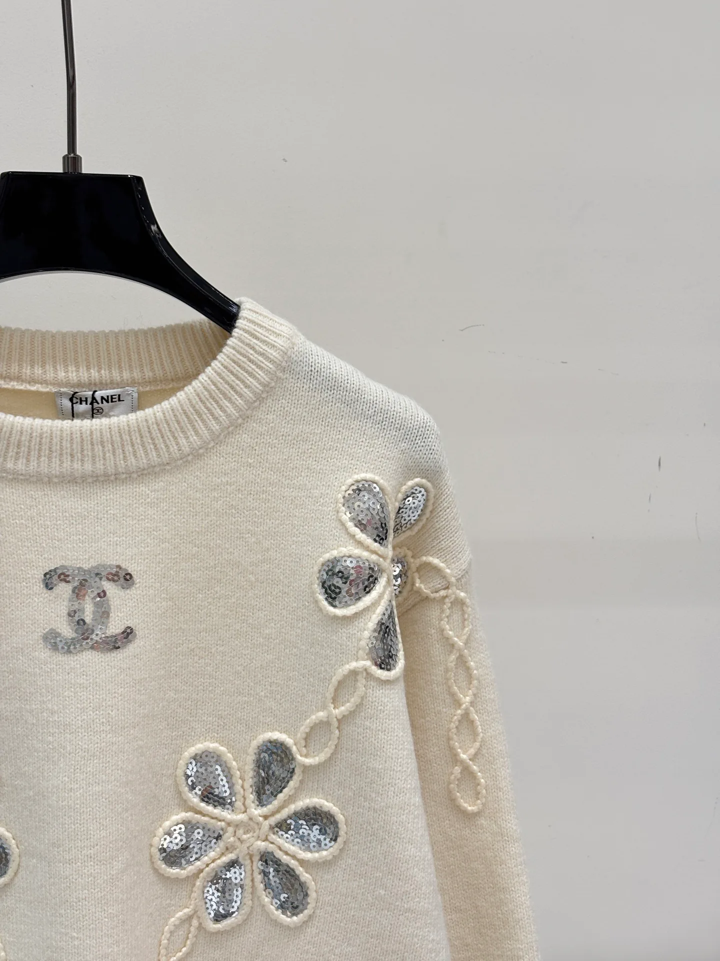 Women's Jumpers And Sweaters CHANEL 18028488