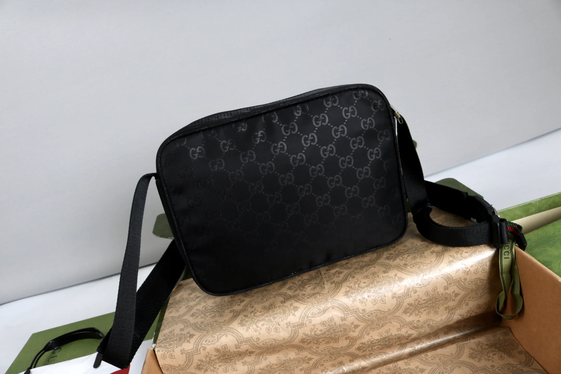 Men's Belt Bags GUCCI 18250590