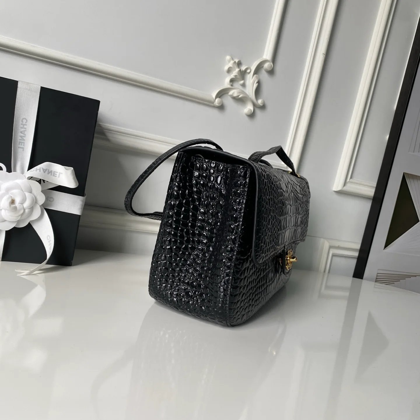 Women's Classic Handbags CHANEL 18207805