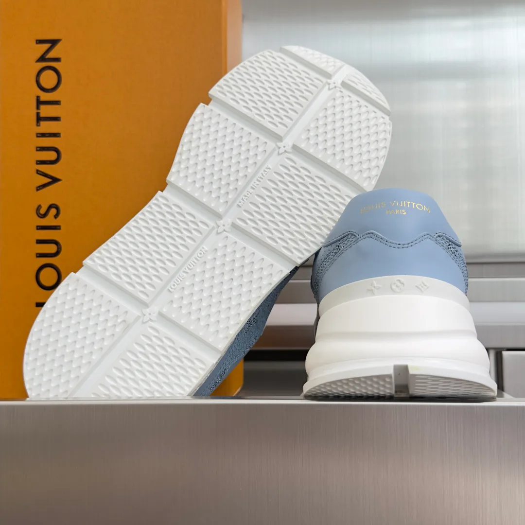 Men's Sneakers LOUIS VUITTON 17950802