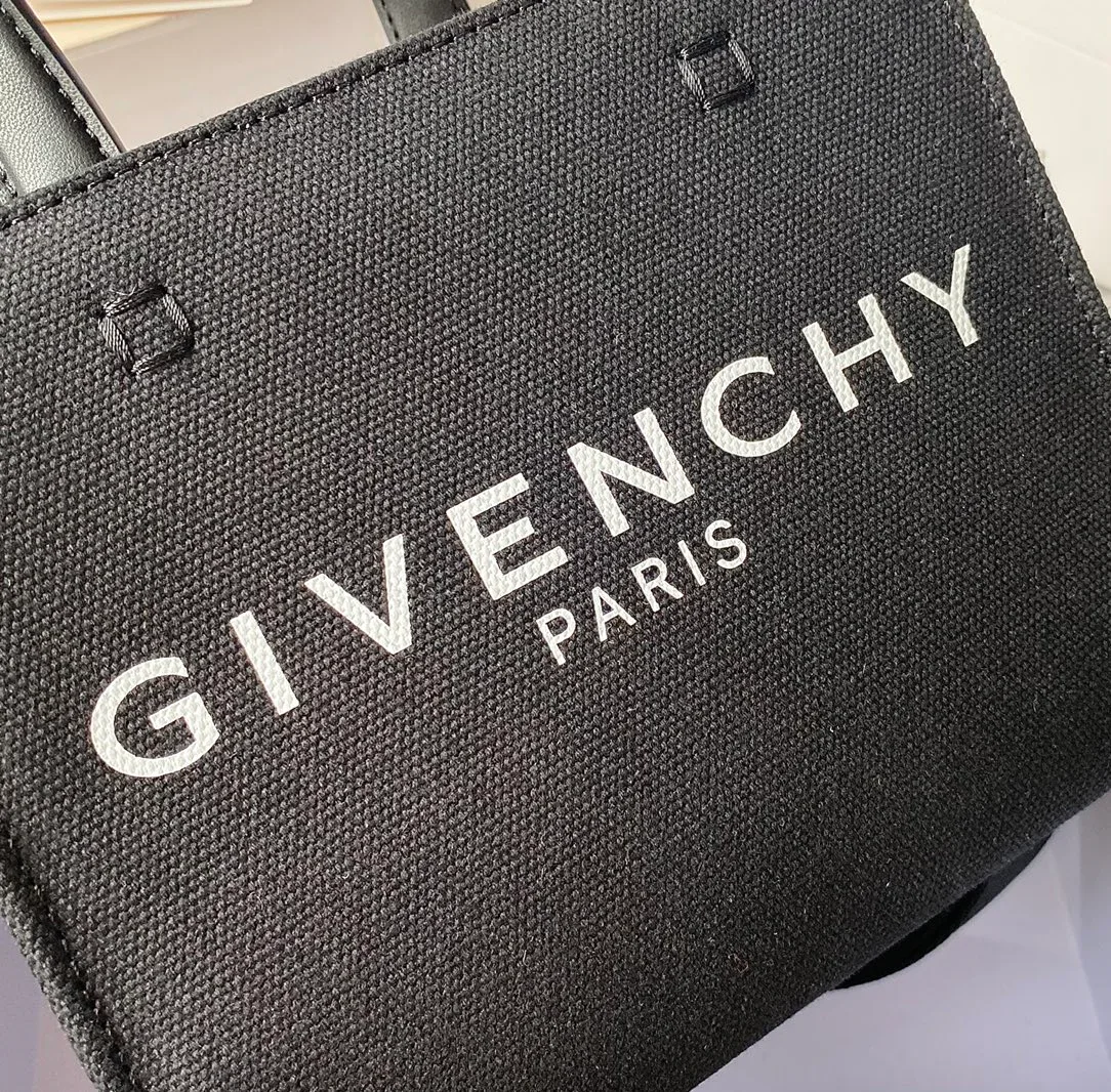 Women's Classic Handbags GIVENCHY 18452594
