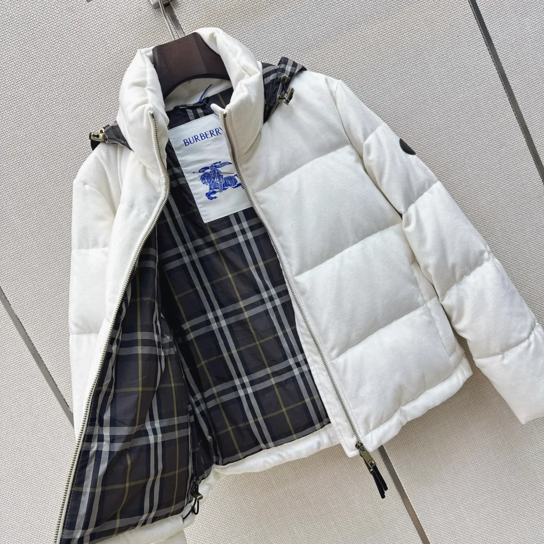 Women's Jackets And Down Jackets BURBERRY 18023678