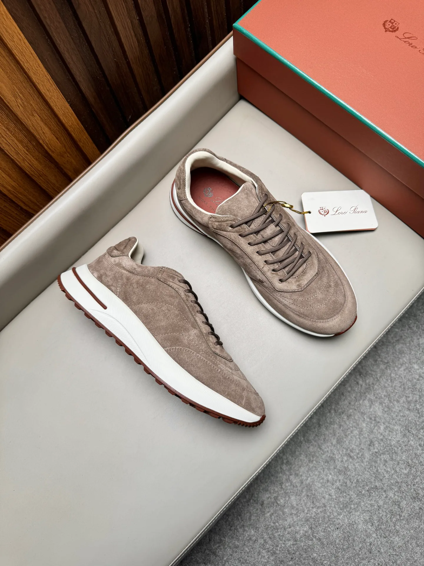 Men's Sneakers LORO PIANA 18367849