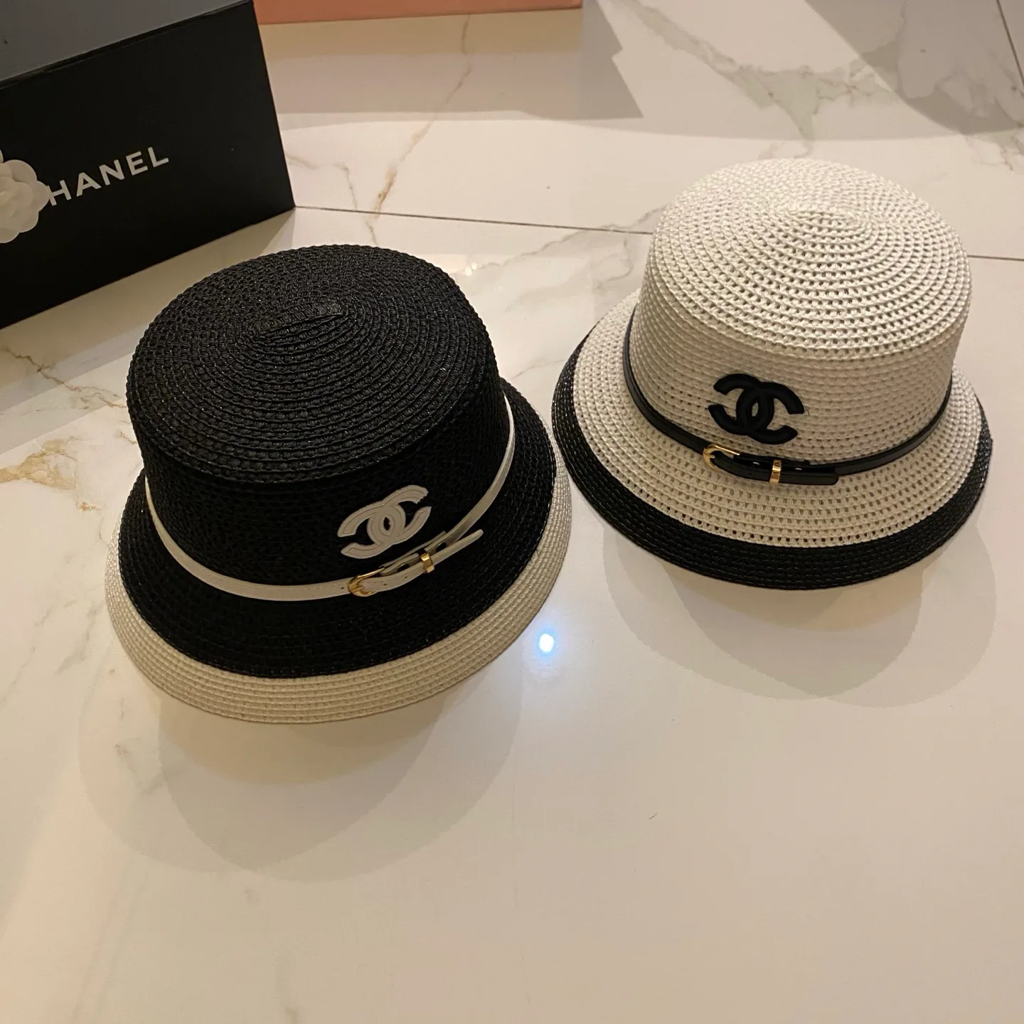 Hats CHANEL 17498283