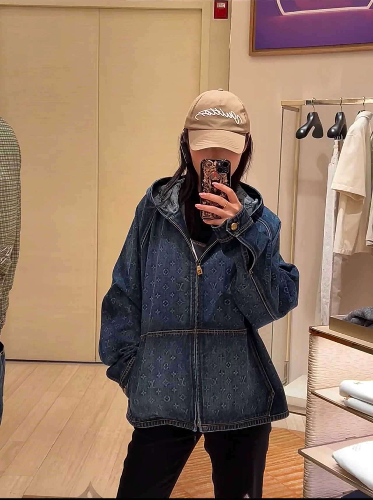 Women's Jackets And Down Jackets LOUIS VUITTON 18348323