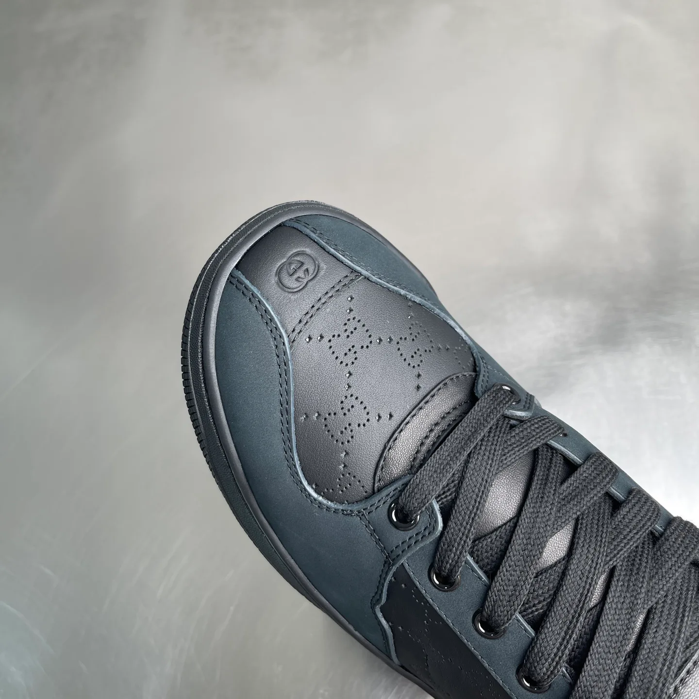 Women's Sneakers GUCCI 18535747
