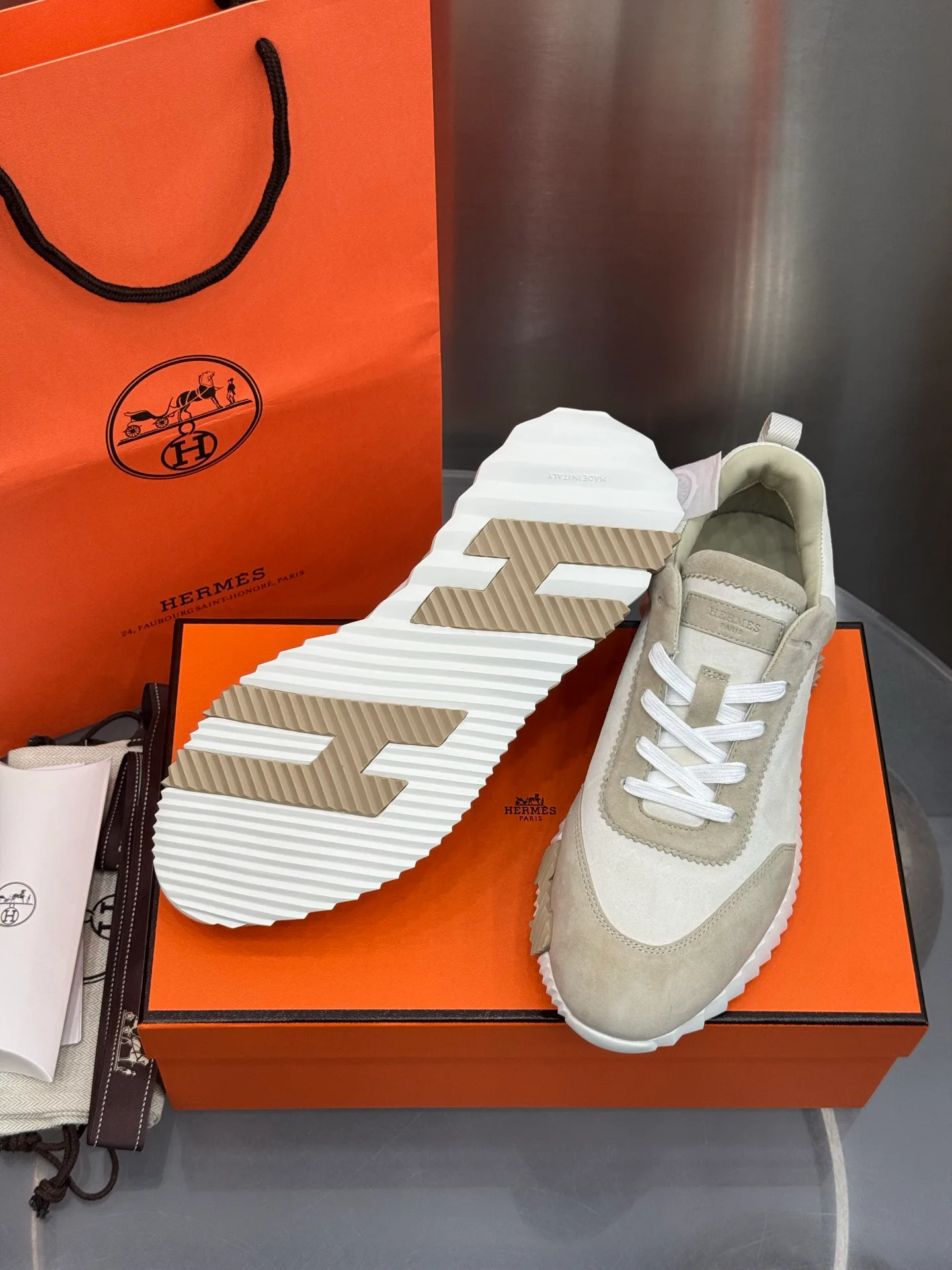 Women's Sneakers HERMES 17811479