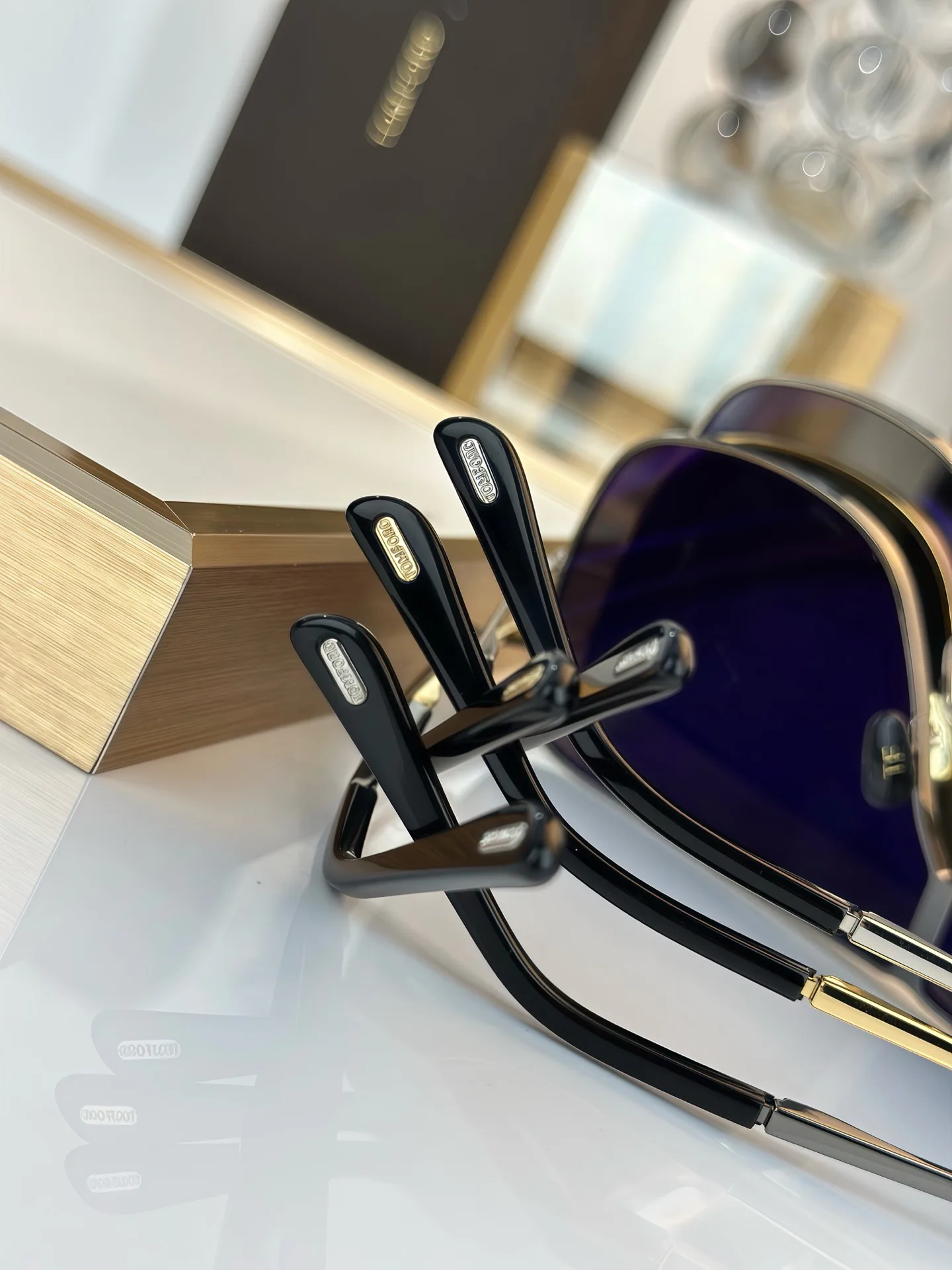 Glasses TOM FORD 17366410