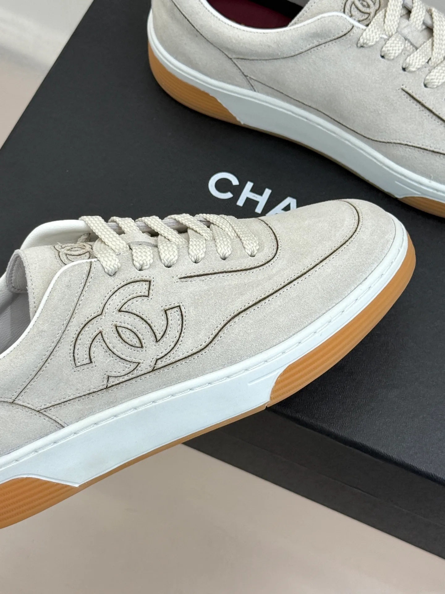Women's Sneakers CHANEL 18154785