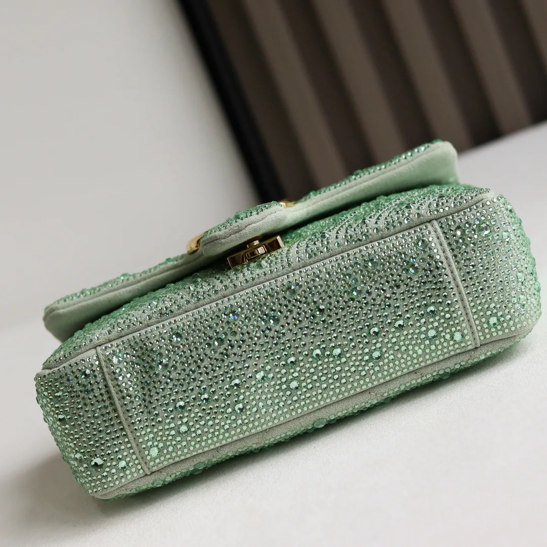 Women's Classic Handbags GUCCI 17787324