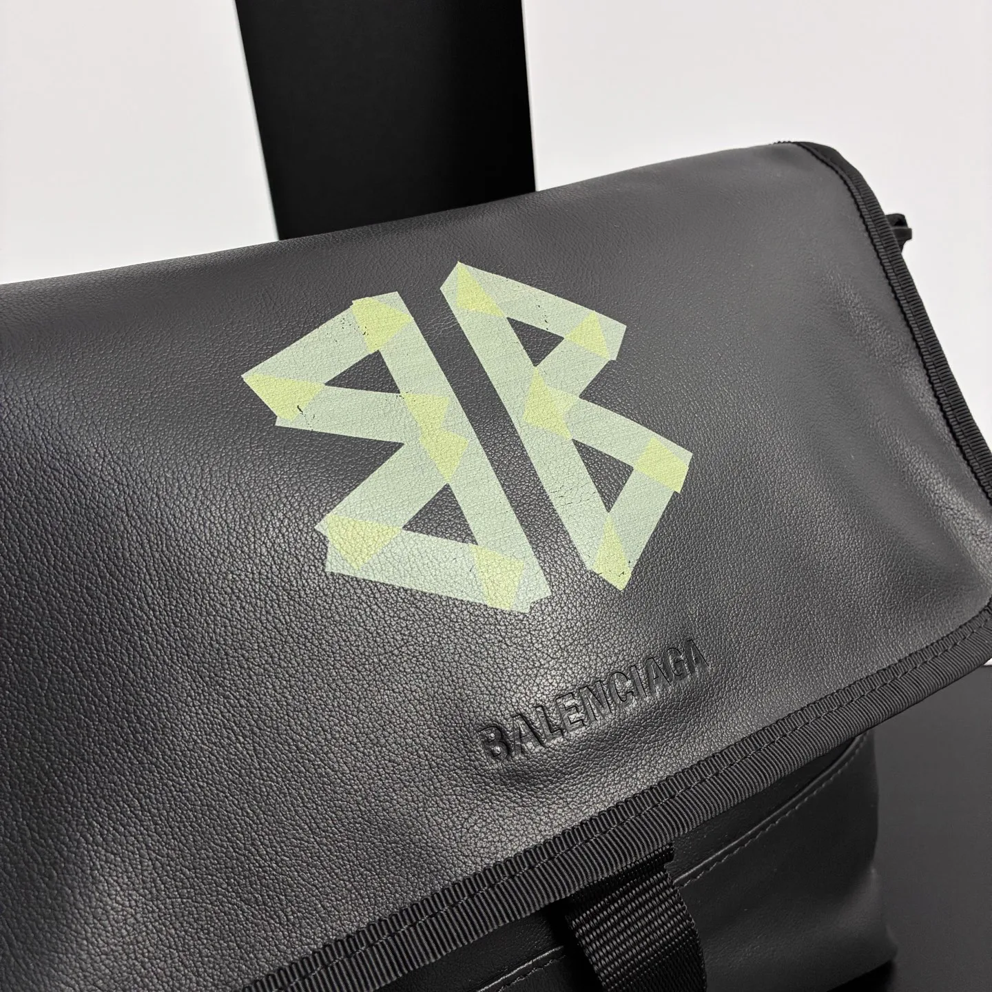 Women's Shoulder Bags BALENCIAGA 18136515