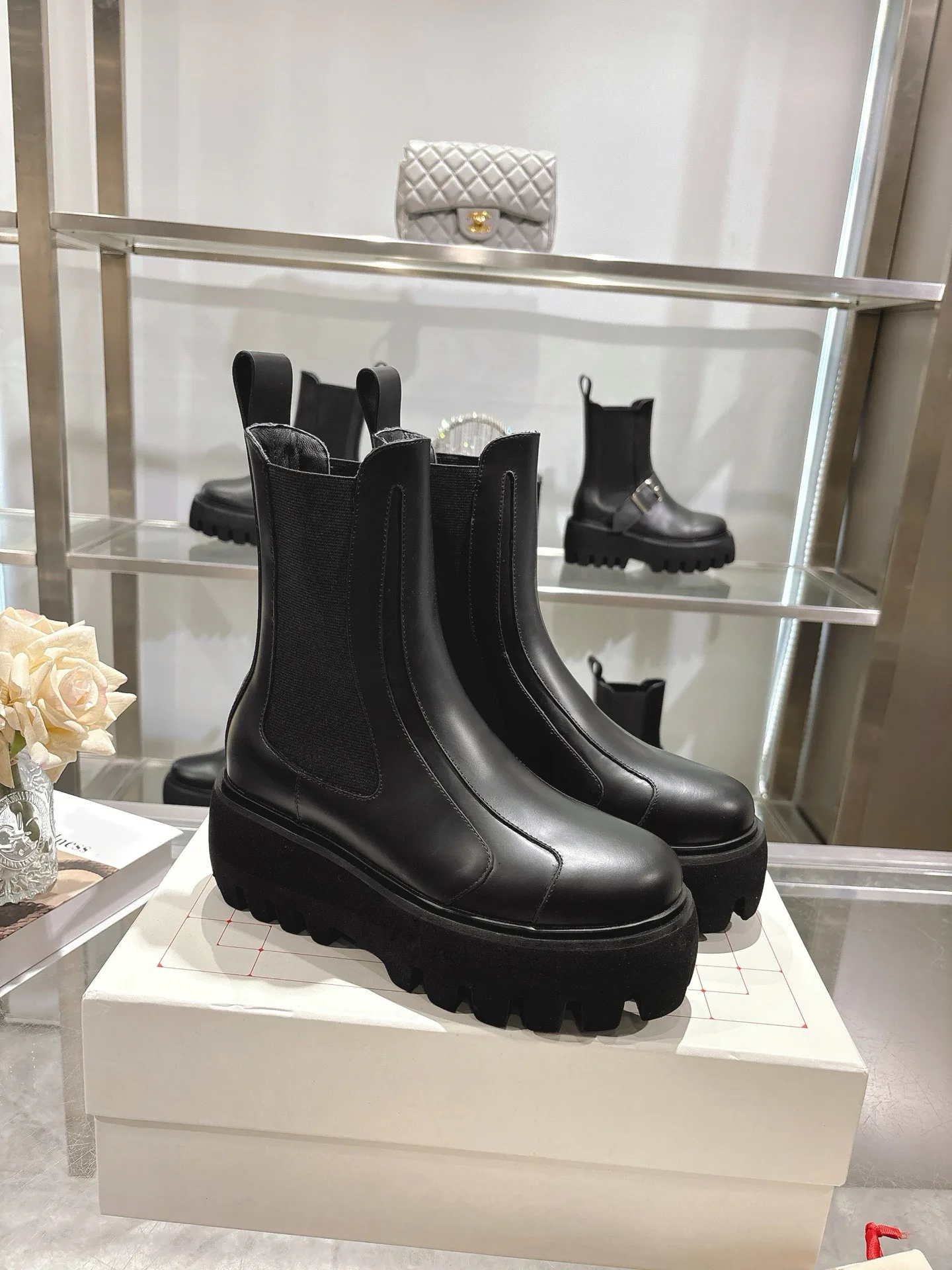 Ботинки Женские Alexander Mcqueen 18561998