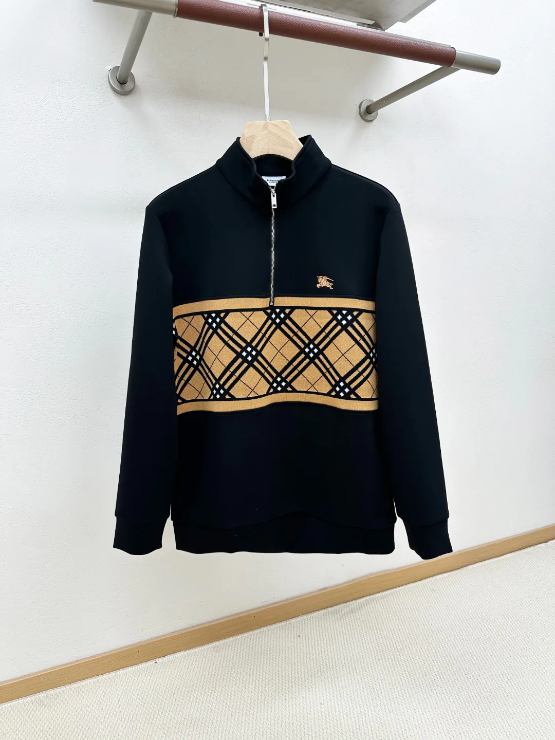 Men's Sweatshirts And Hoodies BURBERRY 18295790