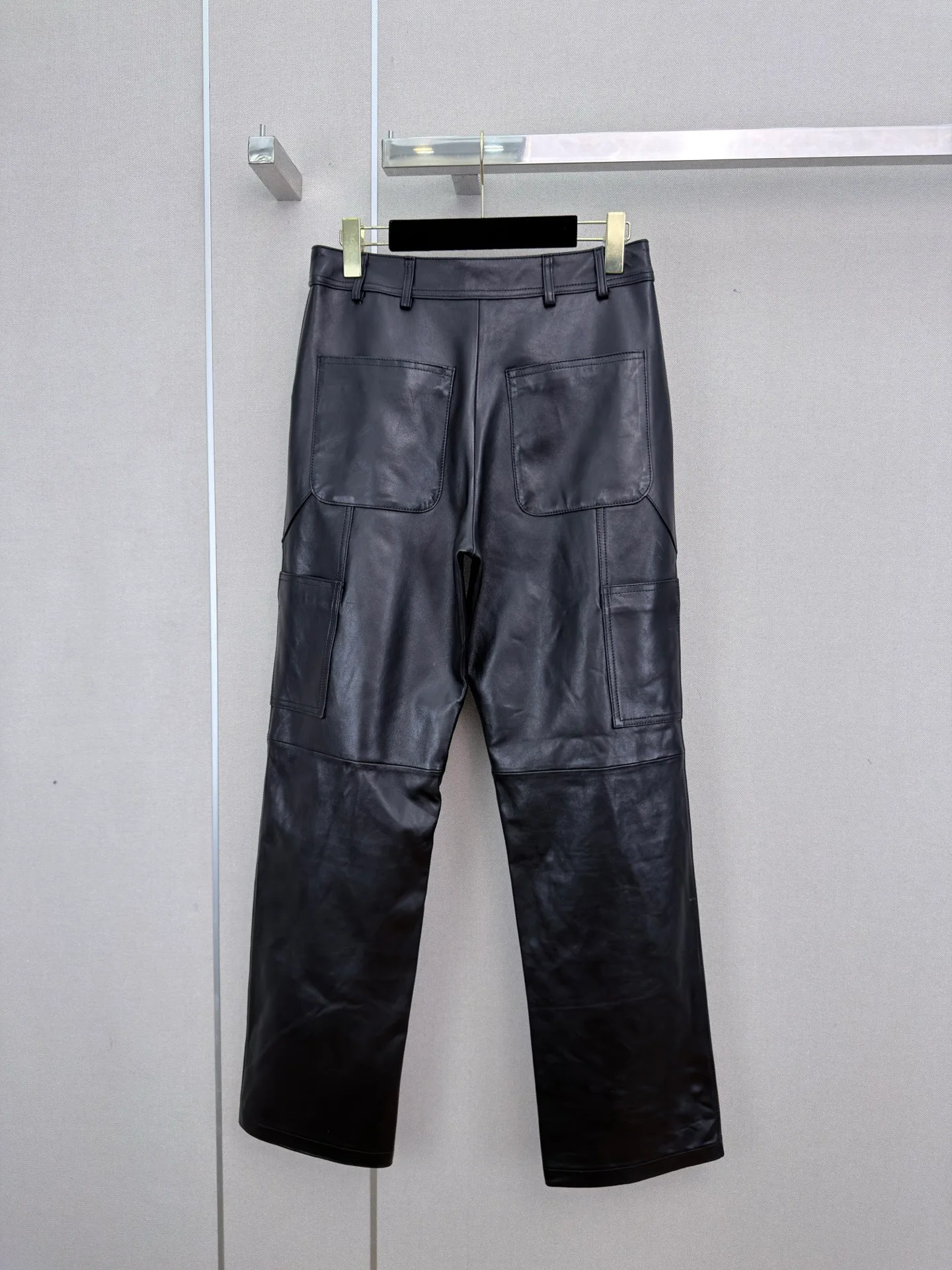 Women's Trousers CHANEL 18023484