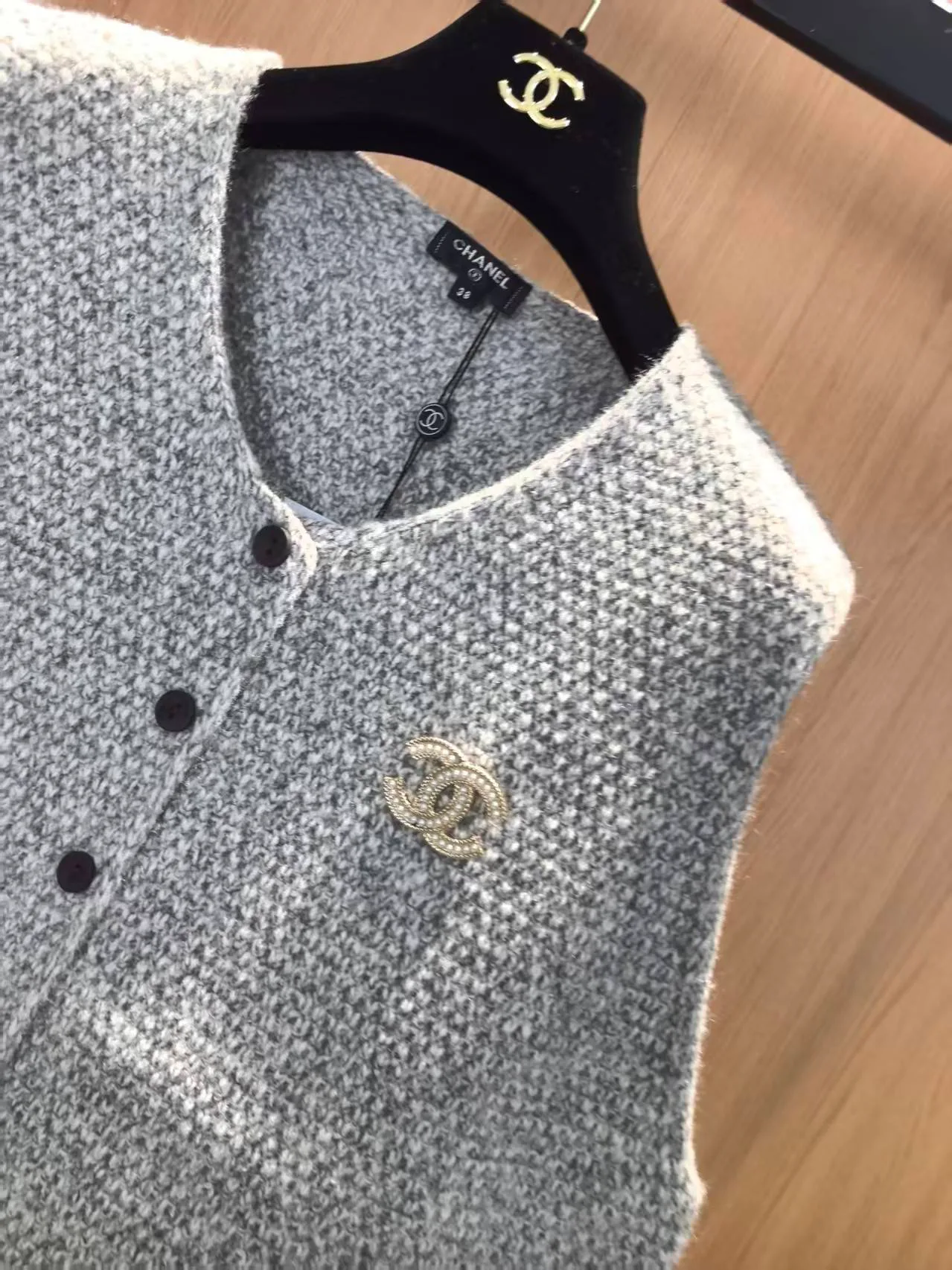Women's Vests CHANEL 18138713