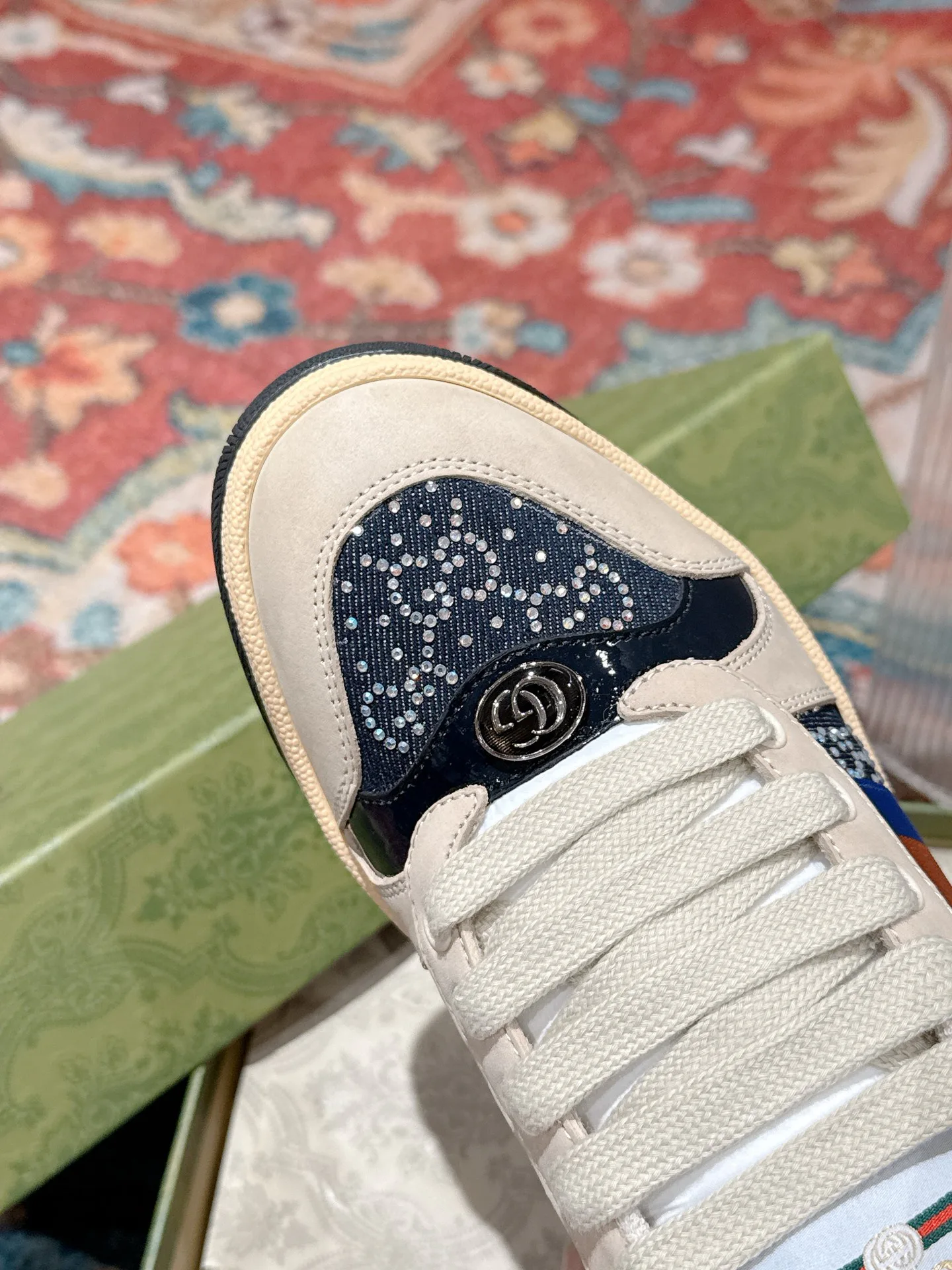 Women's Sneakers GUCCI 17956638