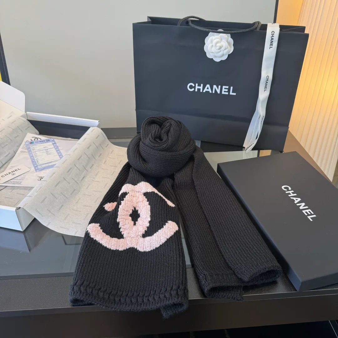 Scarves CHANEL 18003243