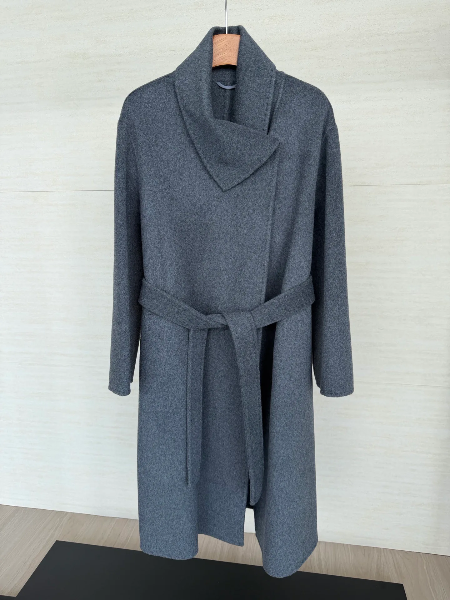 Women's Coats LORO PIANA 18539998