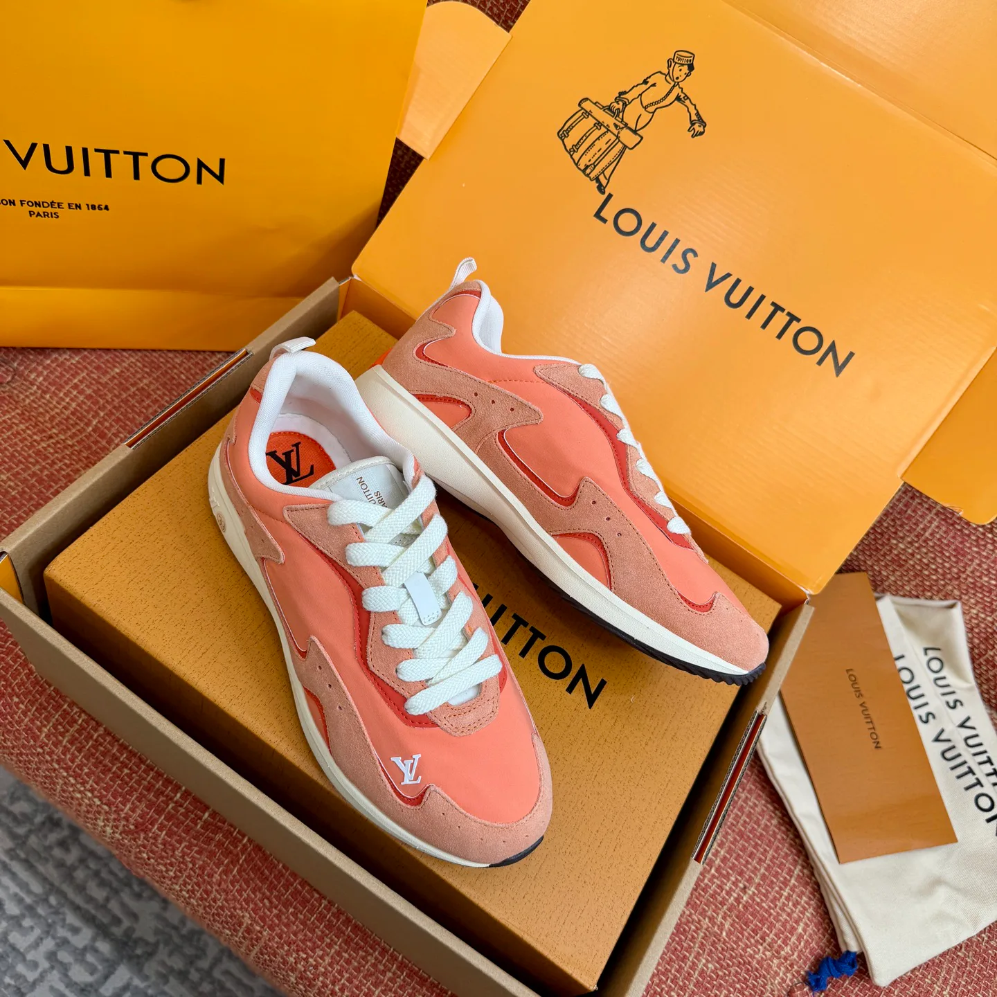 Men's Sneakers LOUIS VUITTON 17877592