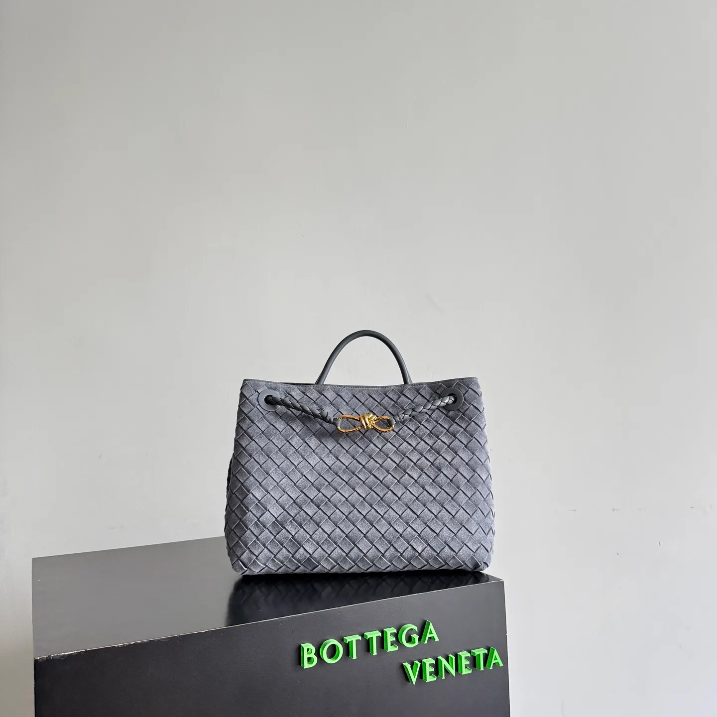 Women's Classic Handbags BOTTEGA VENETA 16890025