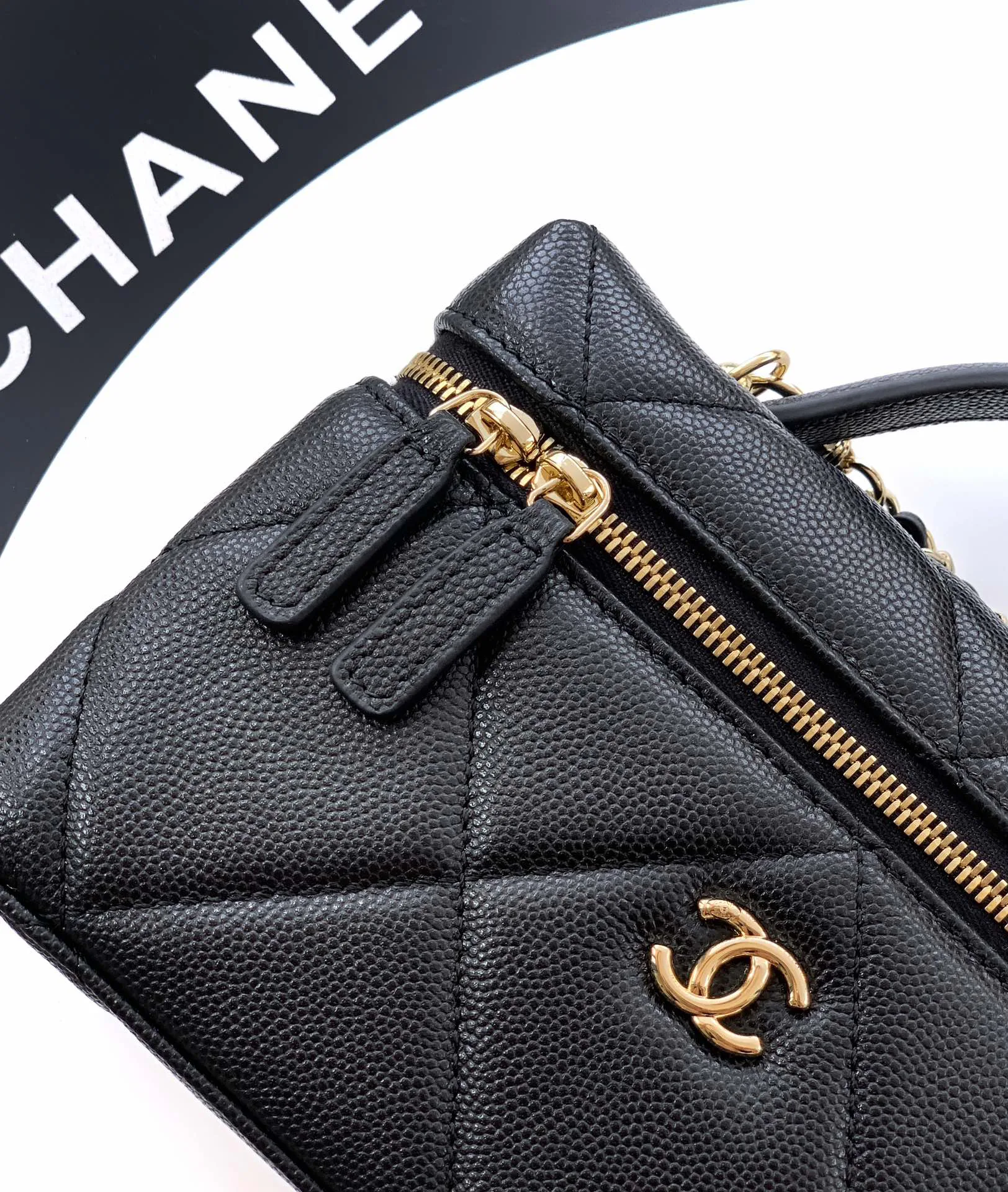 Классические Сумки Женские Chanel 18588853