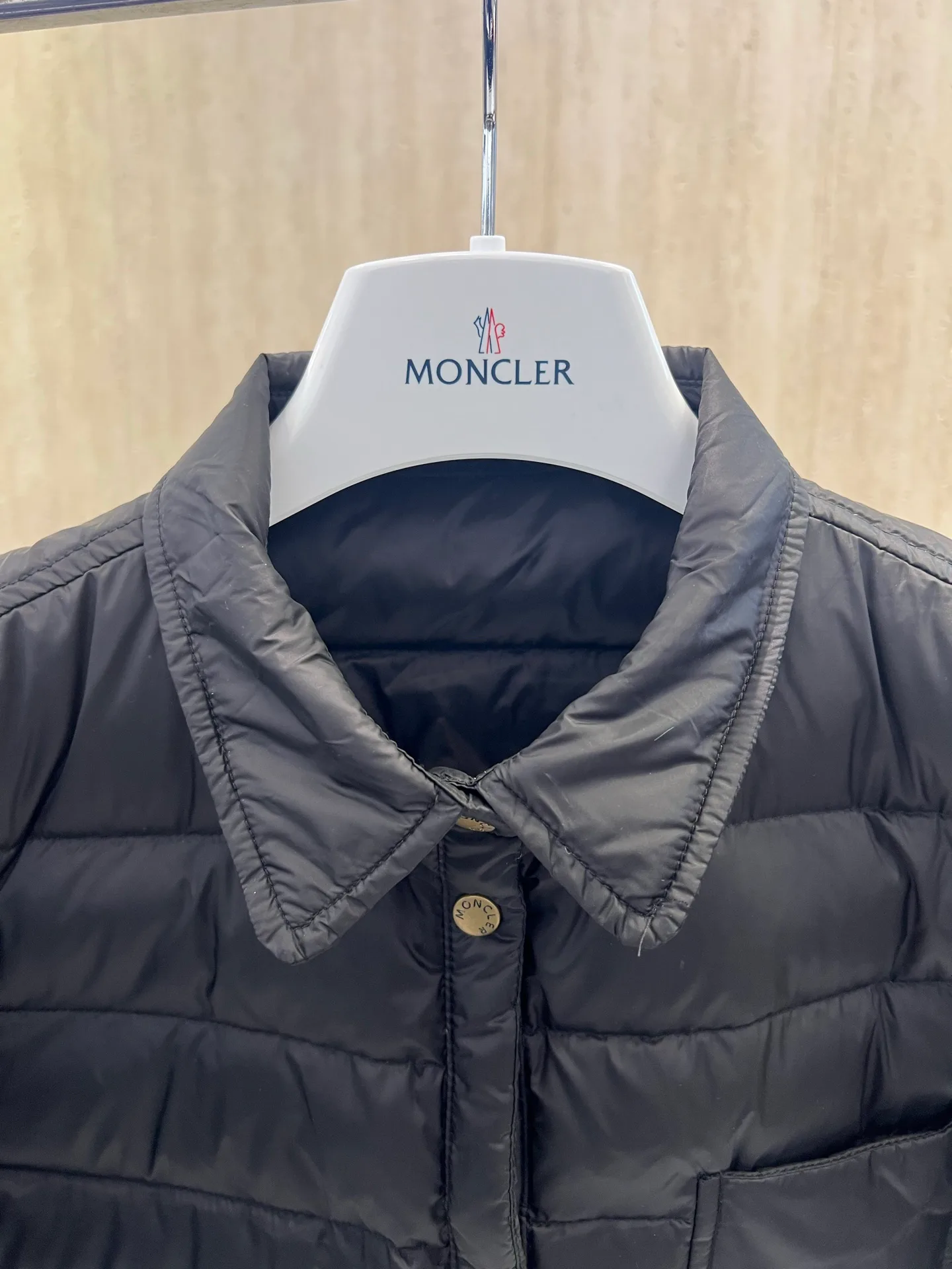 Men's Jackets And Down Jackets MONCLER 18231326