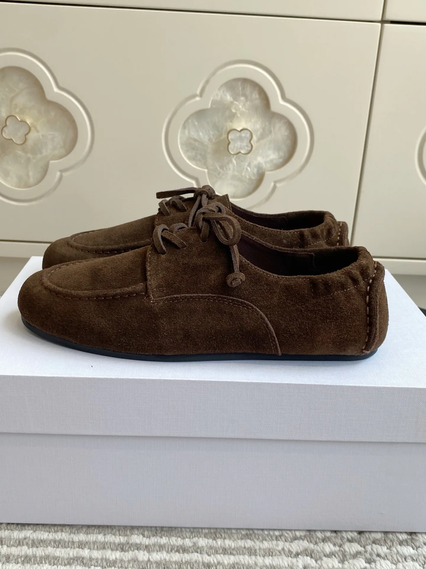 Women's Loafers And Moccasins CELINE 17570630