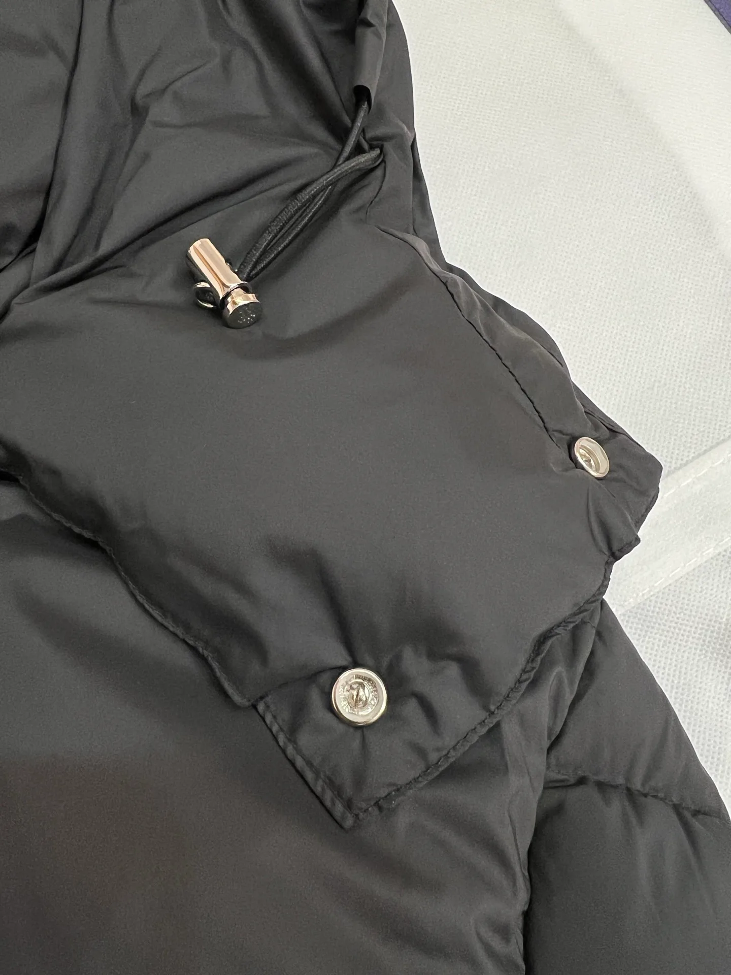 Куртки И Пуховики Женские Moncler 18599881