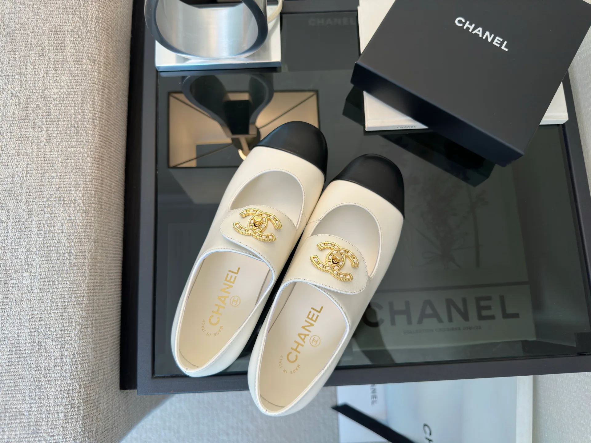 Women's Heels CHANEL 18402003