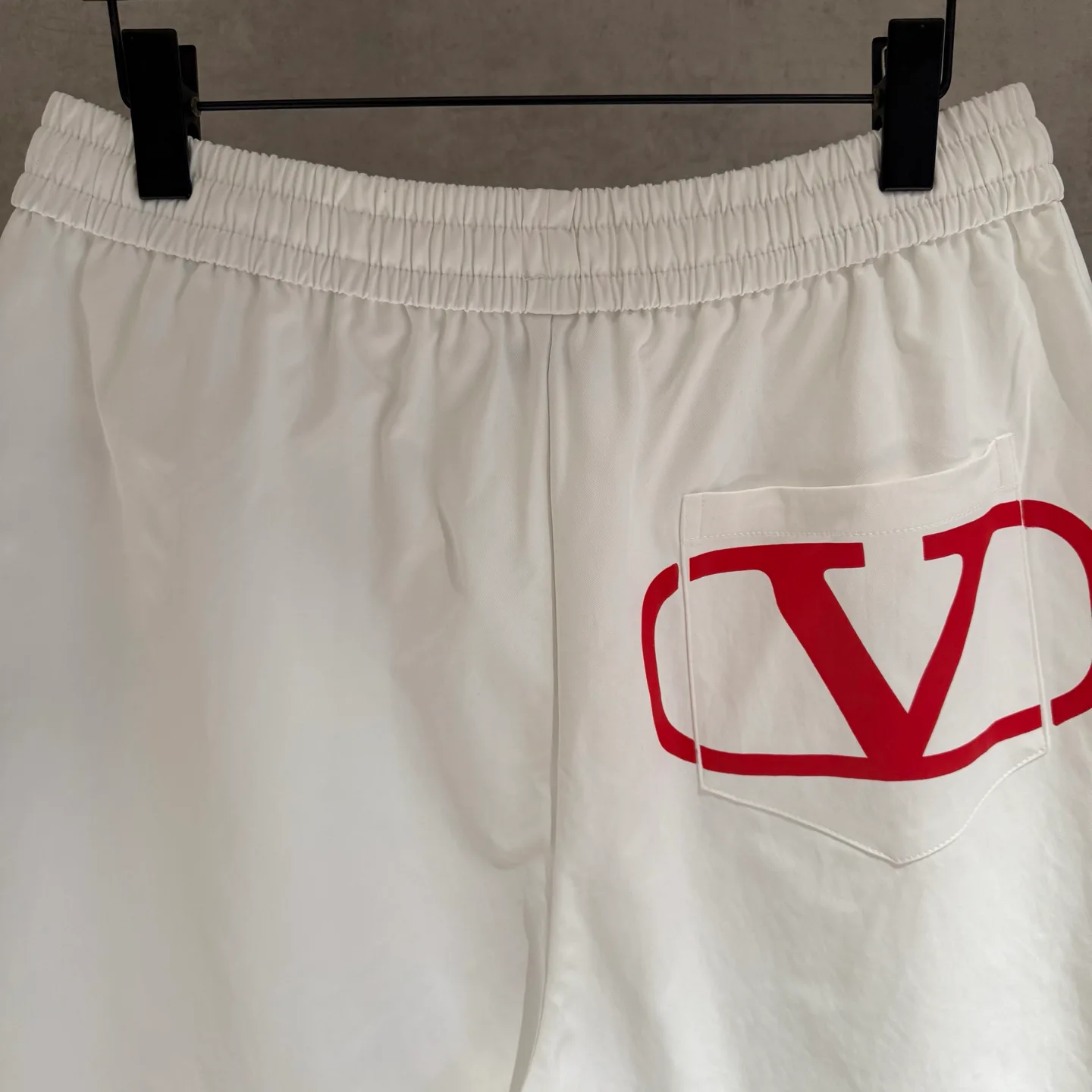 Men's Shorts VALENTINO 17567014