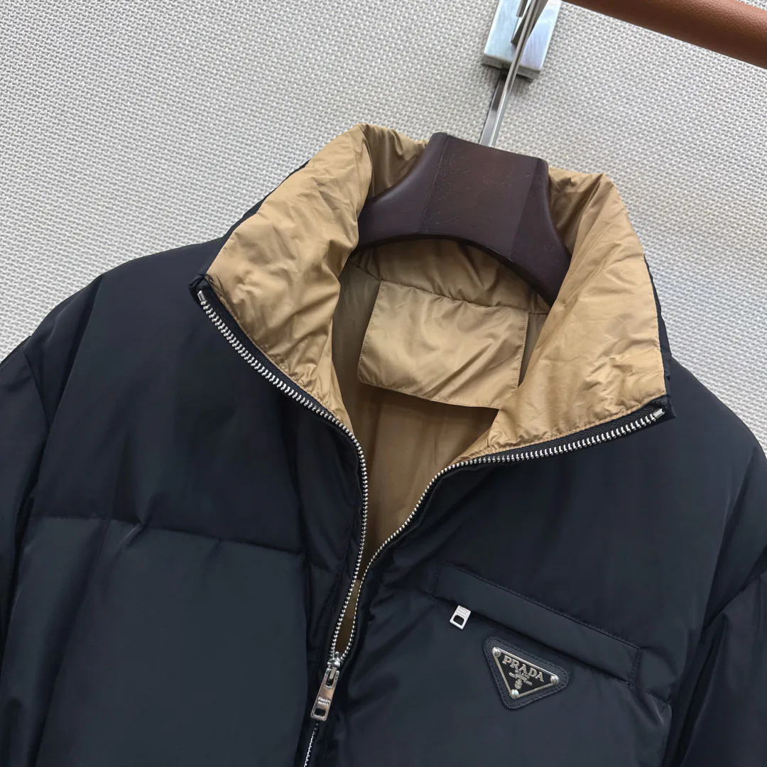 Women's Jackets And Down Jackets PRADA 18188788